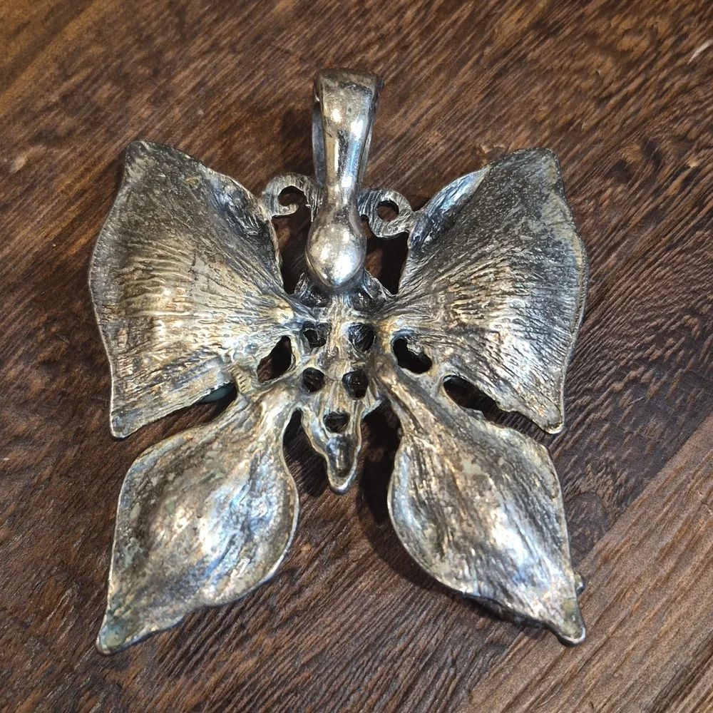 Vtg Turquoise & Rhinestone Embellished Silver Tone Butterfly Necklace Pendant - Picture 6 of 9